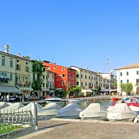 Vakantiehuis Casale A Tre Lazise
