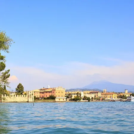 Casale A Tre Vakantiehuis *