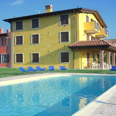 Casale A Tre