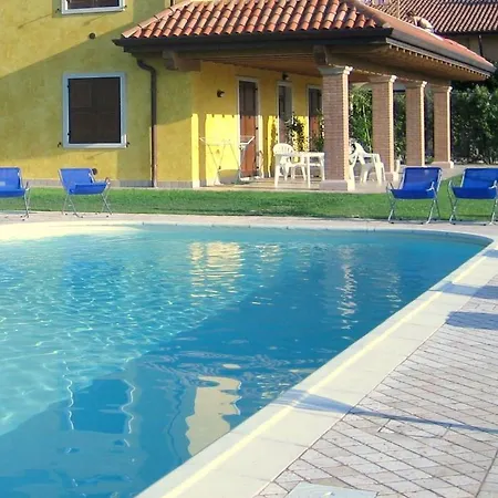 Casale A Tre Vakantiehuis Lazise